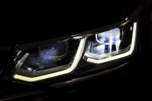 VOLKSWAGEN Tiguan usata, con Bracciolo