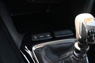 OPEL Corsa usata, con Touch screen