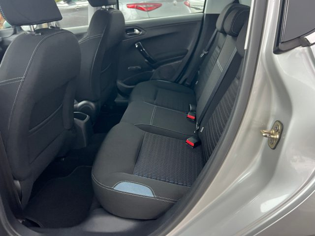 PEUGEOT 208 usata, con Climatizzatore