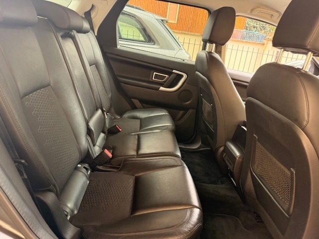 LAND ROVER Discovery Sport usata, con Climatizzatore