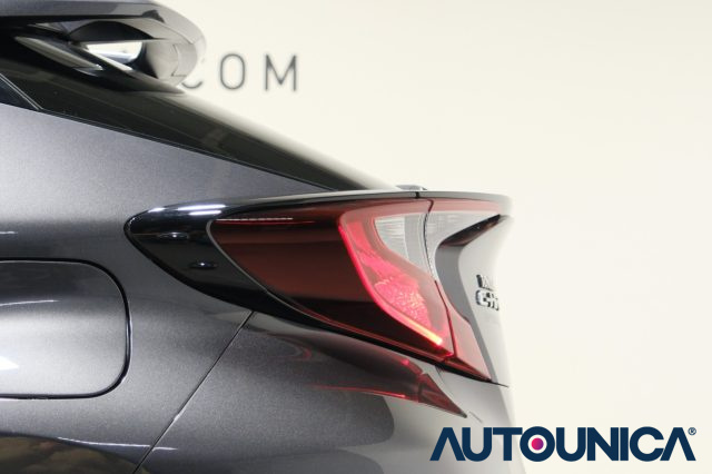 TOYOTA C-HR usata, con Fari full-led