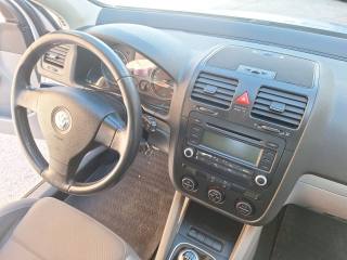 VOLKSWAGEN Golf usata, con ESP
