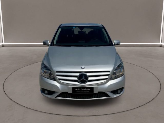 MERCEDES-BENZ CLA usata, con Airbag