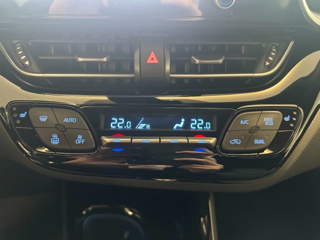 TOYOTA C-HR usata, con Volante in pelle