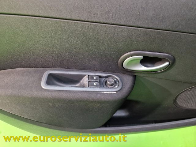 RENAULT Clio usata 31