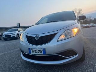 LANCIA Ypsilon usata, con Controllo trazione