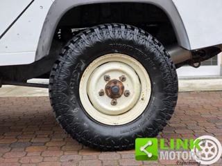 LAND ROVER Defender usata 37