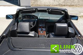 MERCEDES-BENZ SL 280 usata 31