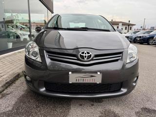 TOYOTA Auris usata, con Airbag