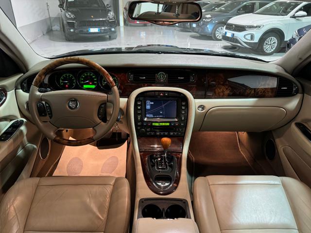 JAGUAR XJ8 usata, con Climatizzatore