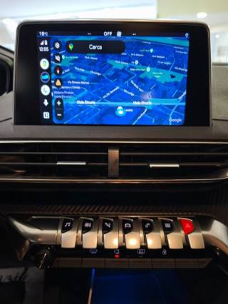 PEUGEOT 3008 usata, con Climatizzatore