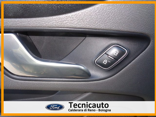 FORD Transit Custom usata, con Servosterzo