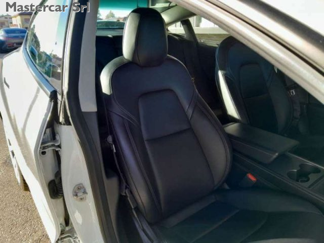 TESLA Model 3 usata, con Autoradio