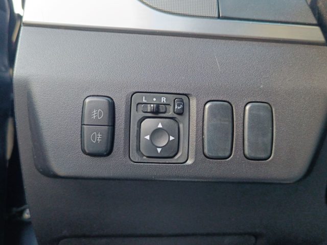 MITSUBISHI Pajero usata, con Sistema di navigazione