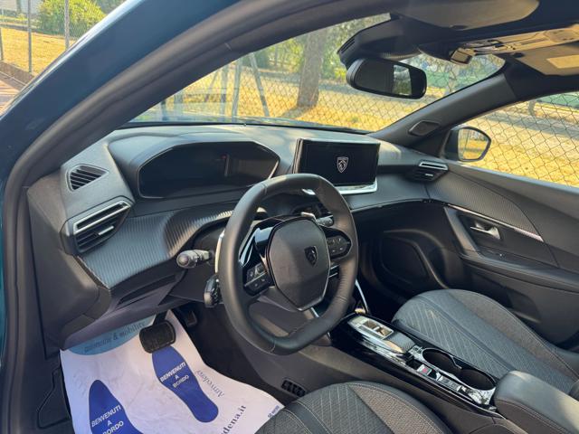 PEUGEOT 2008 usata, con Autoradio