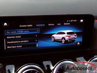 MERCEDES-BENZ GLA 180 usata, con Frenata d
