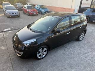 RENAULT Scenic usata, con Cruise Control