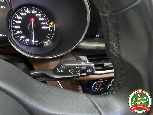 ALFA ROMEO Stelvio usata, con Bracciolo