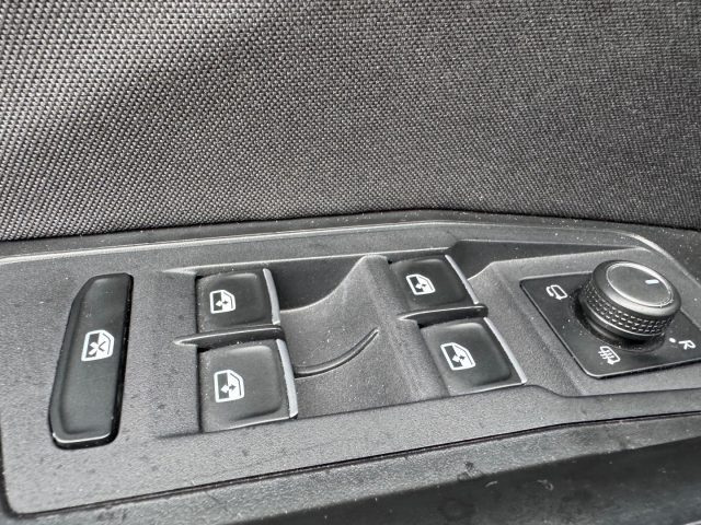 VOLKSWAGEN T-Roc usata, con Cronologia tagliandi