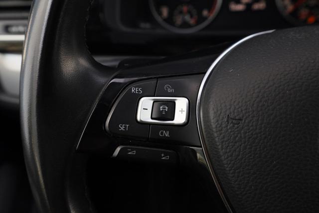VOLKSWAGEN Multivan usata, con Regolazione elettrica sedili