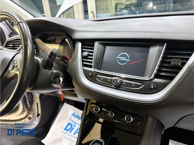 OPEL Grandland X usata, con Touch screen