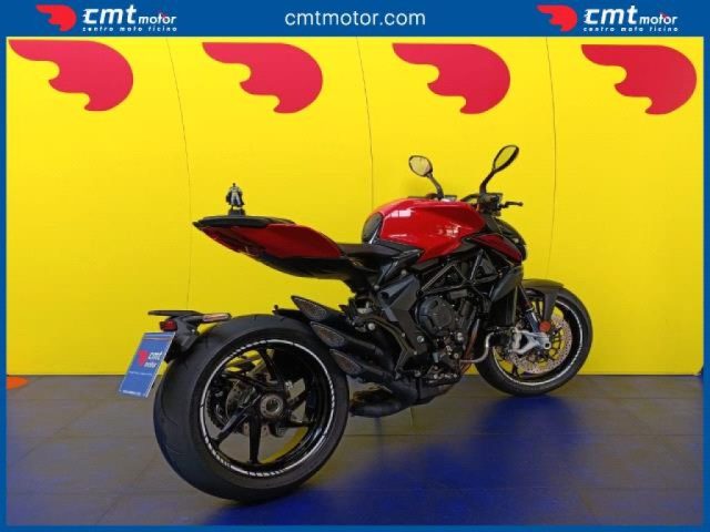 MV AGUSTA Brutale 800 usata 3