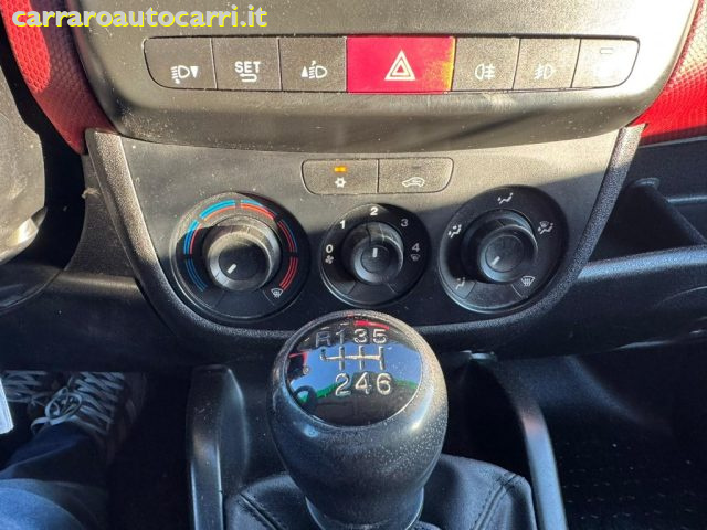 FIAT Doblo usata, con Supporto lombare