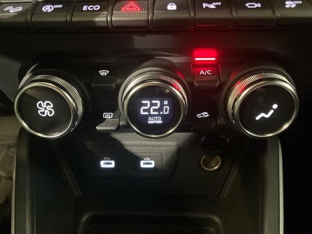 DACIA Duster usata 21