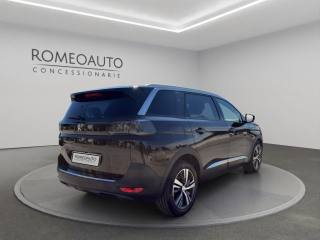 PEUGEOT 5008 usata, con Cerchi in lega