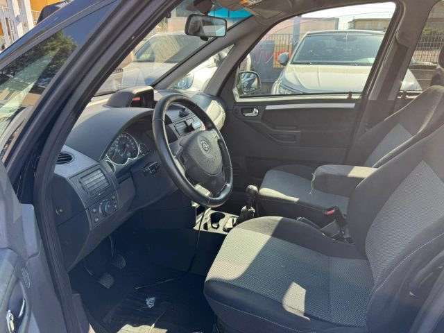 OPEL Meriva usata, con Chiusura centralizzata