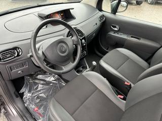 RENAULT Modus usata, con Autoradio