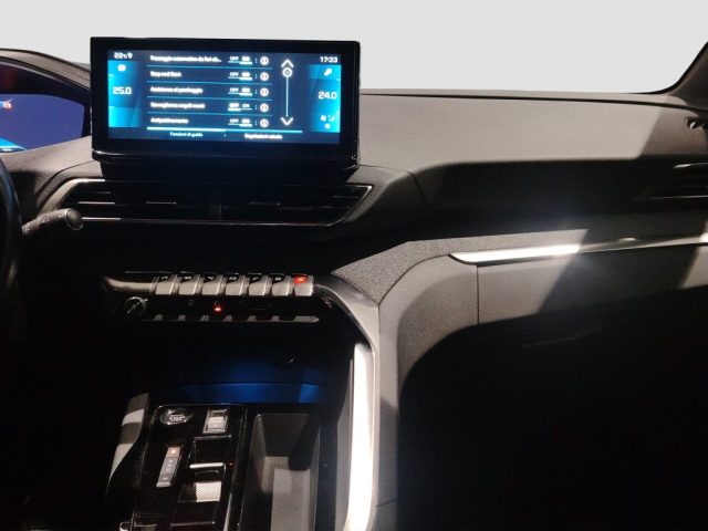 PEUGEOT 3008 usata 11