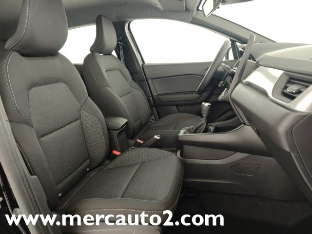 RENAULT Captur usata, con Sensori di parcheggio posteriori