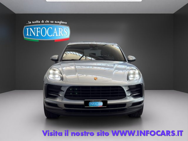 PORSCHE Macan usata, con USB