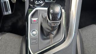 PEUGEOT 5008 usata, con Sistema di navigazione