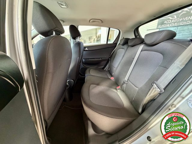 HYUNDAI i20 usata, con Park Distance Control