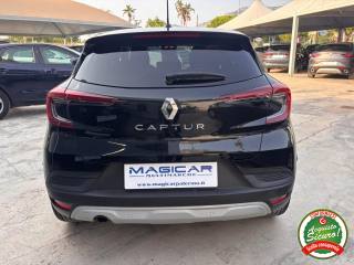 RENAULT Captur usata, con Touch screen
