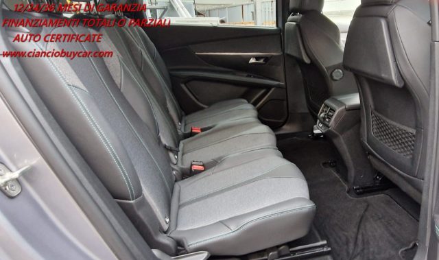 PEUGEOT 5008 usata, con Chiusura centralizzata