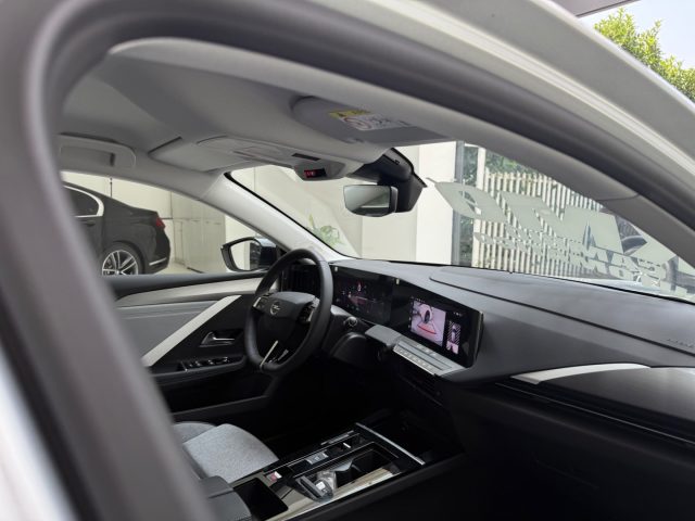 OPEL Astra usata, con Immobilizzatore elettronico