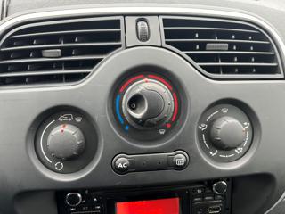 RENAULT Kangoo usata 26