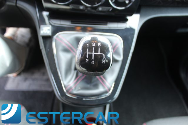 LANCIA Ypsilon usata, con Fendinebbia