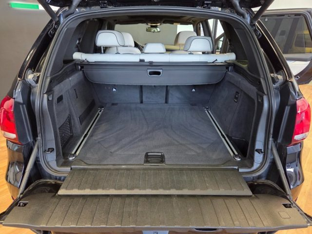BMW X5 M50 usata, con Autoradio