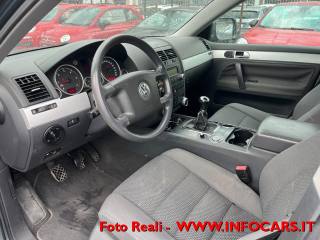 VOLKSWAGEN Touareg usata, con Bracciolo
