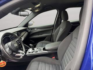 ALFA ROMEO Stelvio usata, con Controllo automatico clima