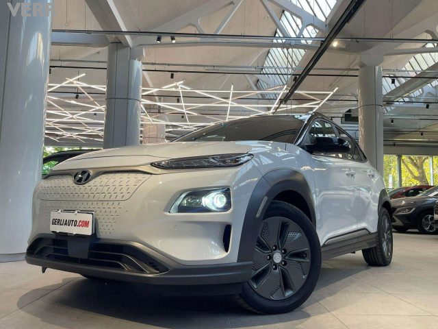 HYUNDAI Kona usata, con Airbag