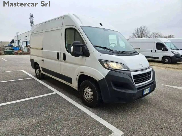 PEUGEOT Boxer usata, con Climatizzatore