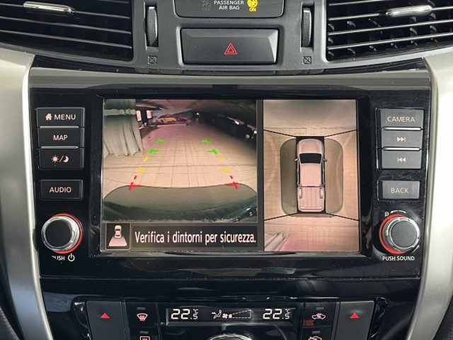 NISSAN Navara usata, con Fari LED