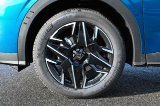 PEUGEOT 3008 usata, con Climatizzatore