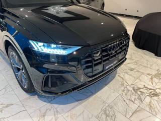 AUDI Q8 usata, con USB
