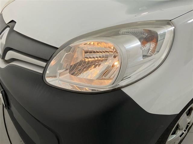 RENAULT Kangoo usata 6